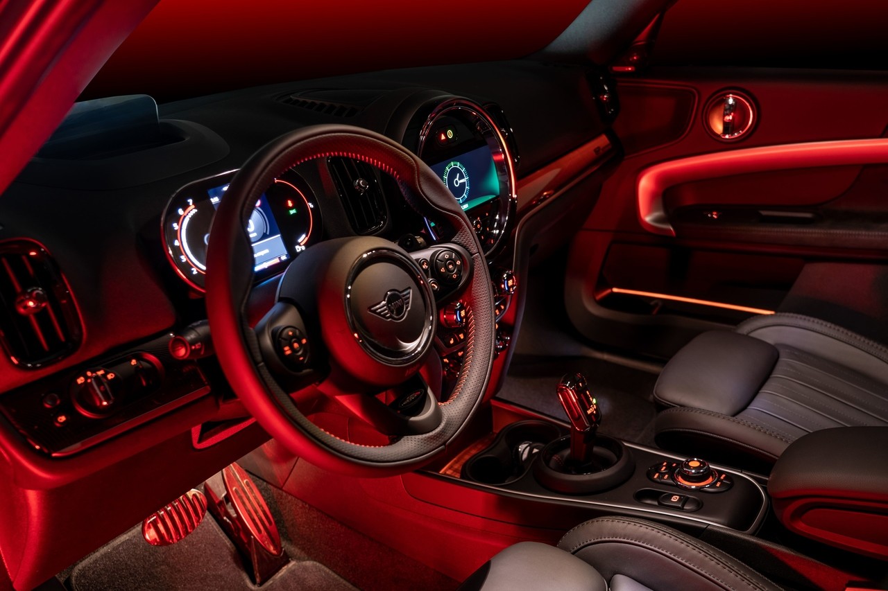 Концепт MINI John Cooper Works GP: интерьер